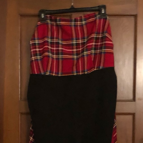 NY&CO Plus Size Women’s Plaid Jumpsuit - Picture 6 of 6